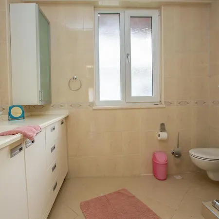 Paradise Town Beldora