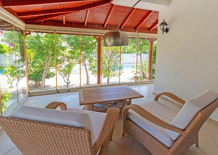 Paradise Town Beldora Villa