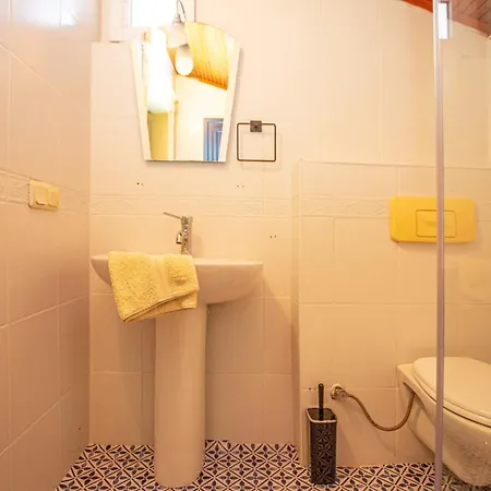 Paradise Town Beldora Villa *