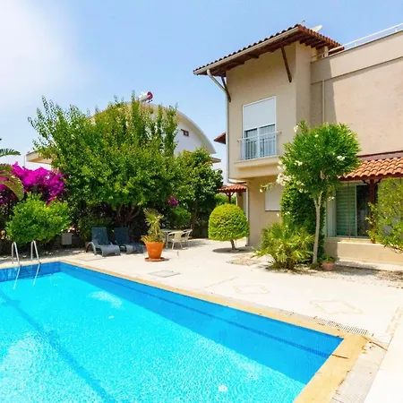 Villa Paradise Town Beldora *